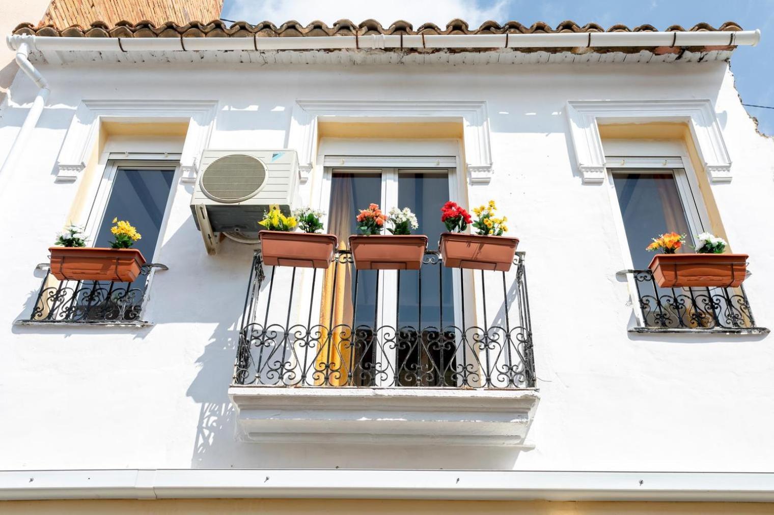 Bel Appartement Rustique Au Coeur D'Alicante Dış mekan fotoğraf