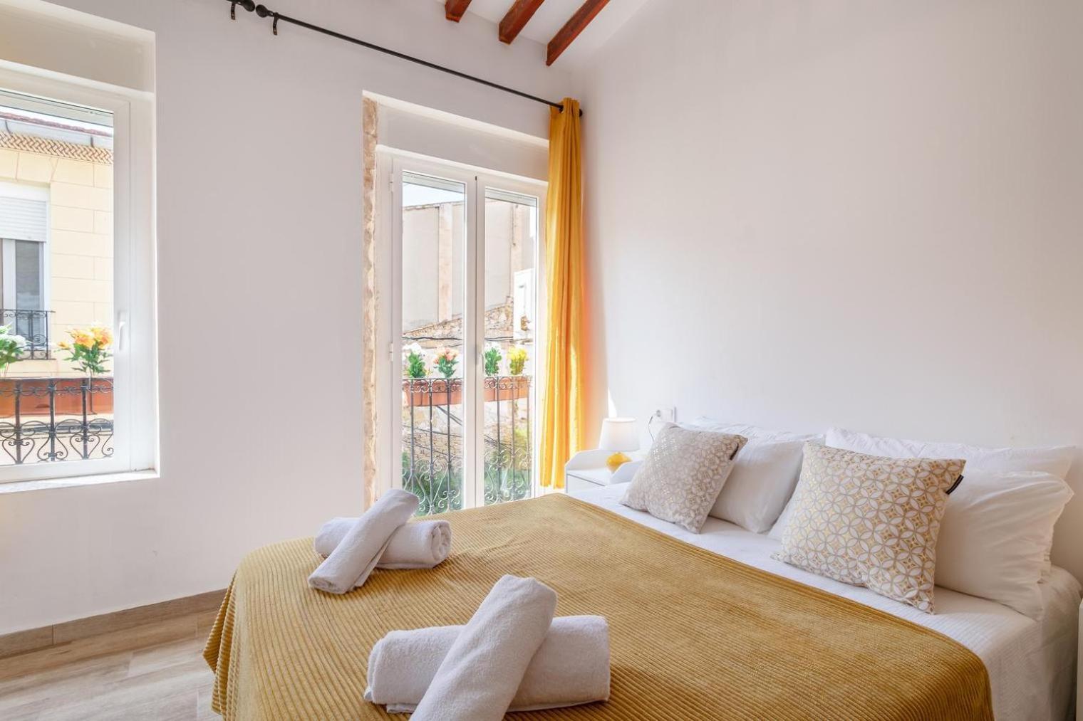 Bel Appartement Rustique Au Coeur D'Alicante Dış mekan fotoğraf